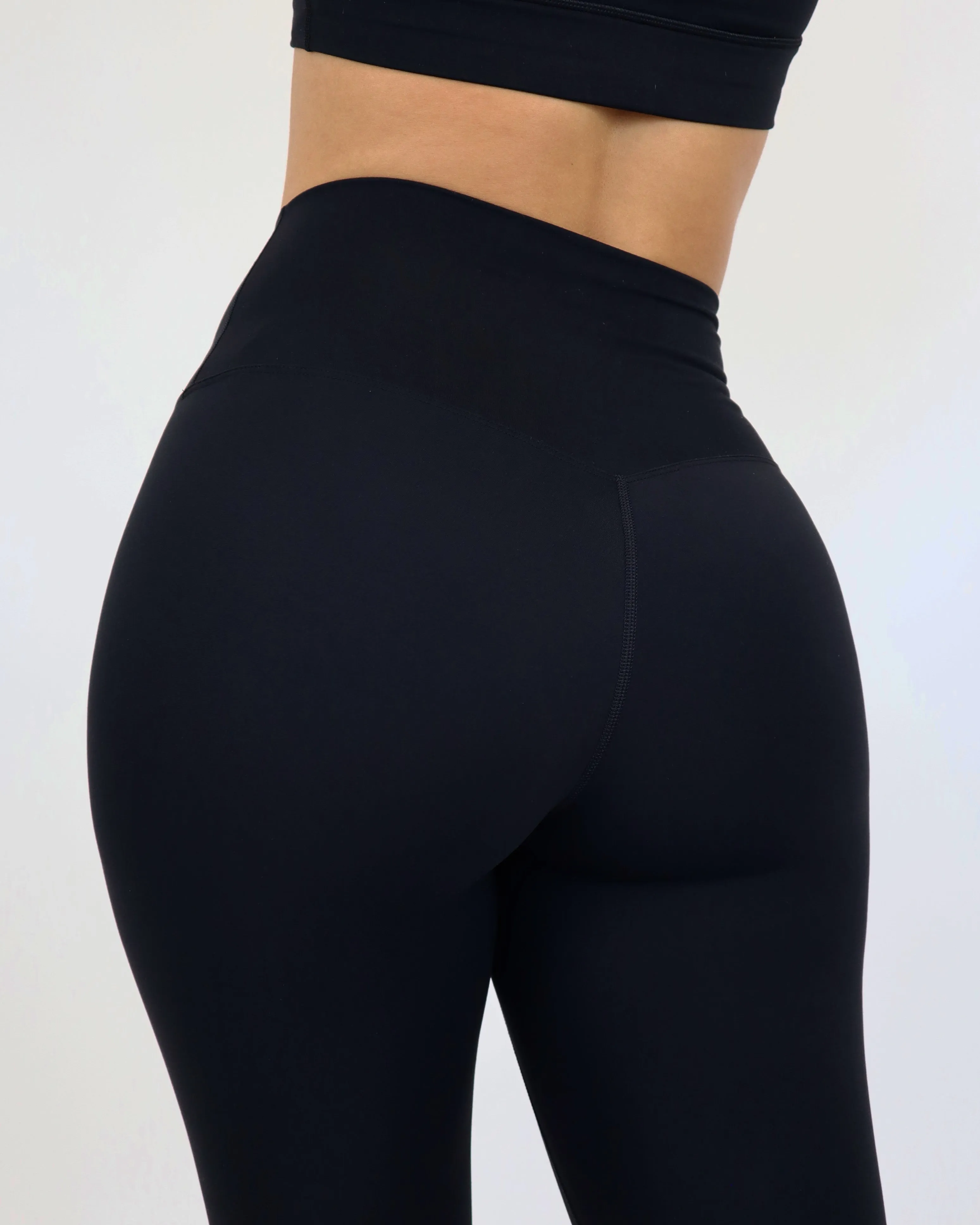 Performance Leggings 25’ - Black